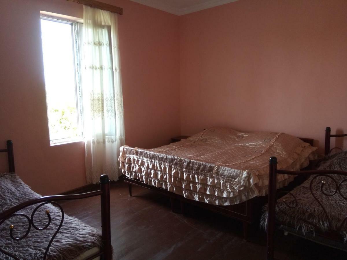Julia Guest House كوبوليتي المظهر الخارجي الصورة
