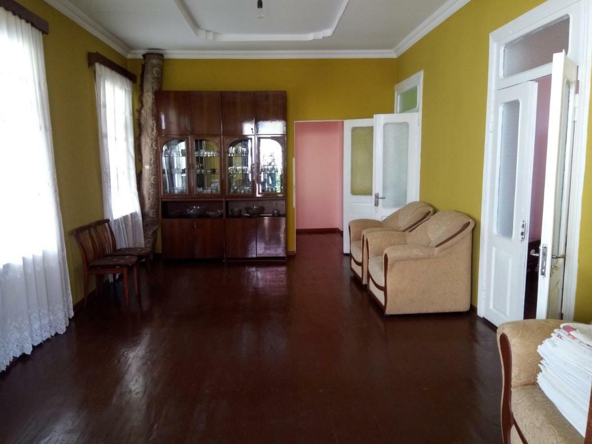 Julia Guest House كوبوليتي المظهر الخارجي الصورة